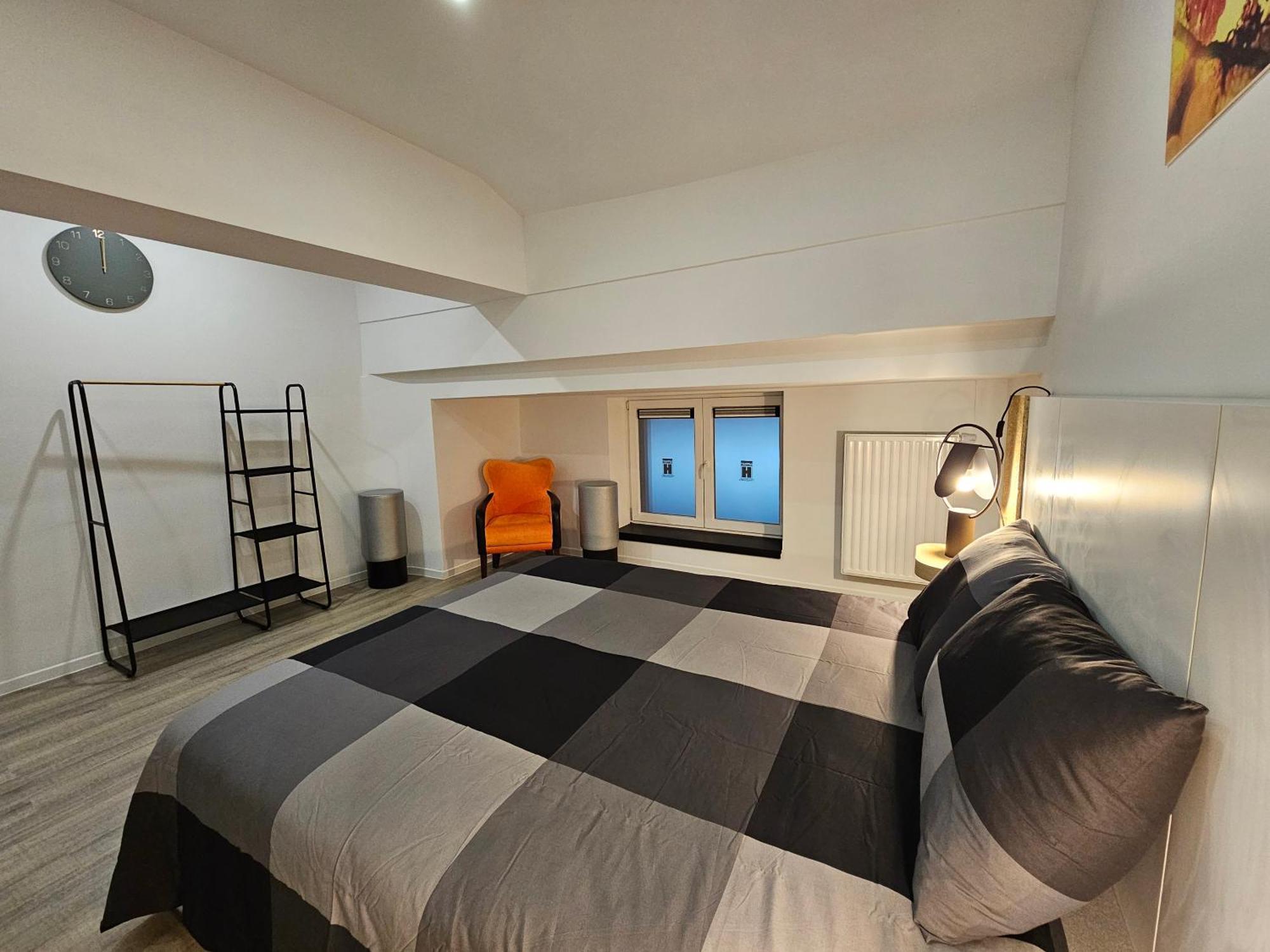 Courcelles Appart'Hotel Trazegnies المظهر الخارجي الصورة