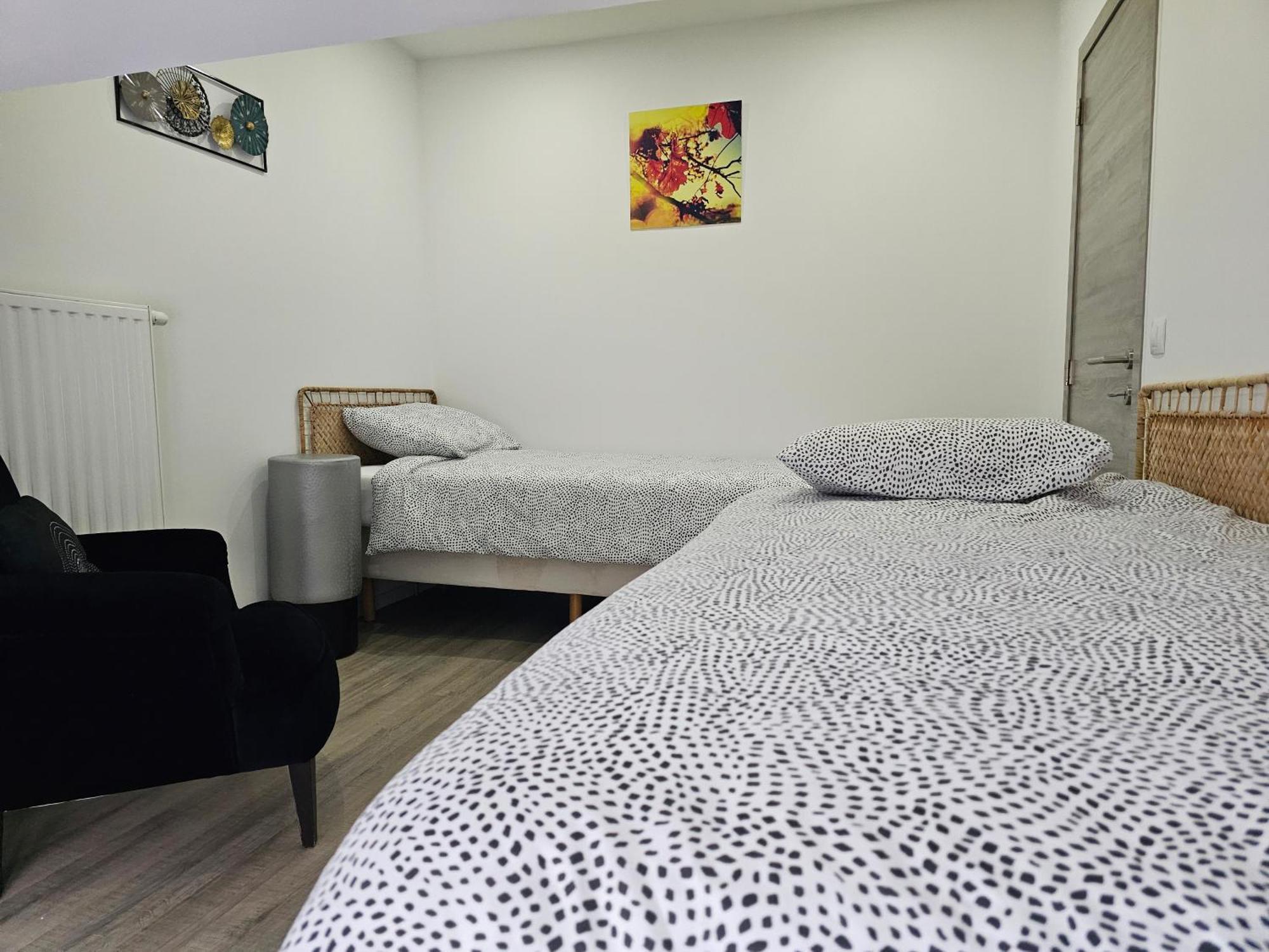 Courcelles Appart'Hotel Trazegnies المظهر الخارجي الصورة